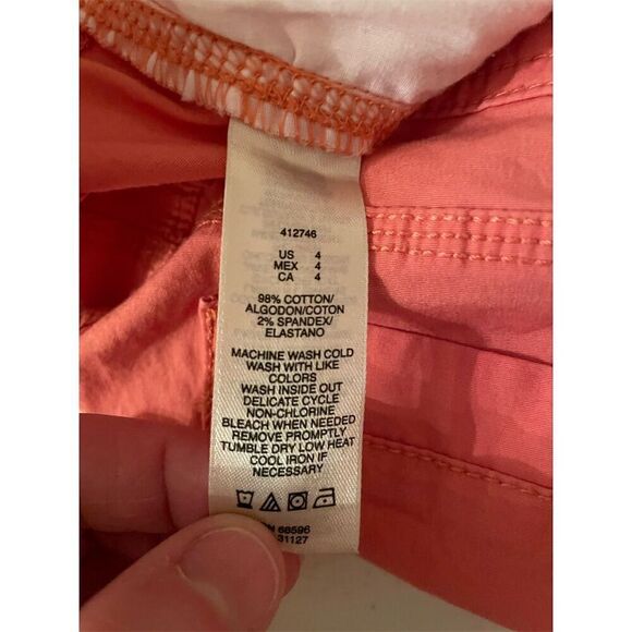 DKNY Women's Coral Casual Shorts Size 4 Comfortable Stretch - Picture 9 of 10